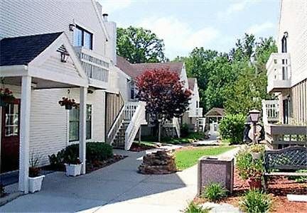 Gatehouse Suites East Lansing Exterior photo